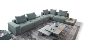 Puzzle table basse de Gamma Arredamenti, revêtue de cuir et personnalisable, combine design unique et matériaux nobles. Disponible chez D-Style Interior.