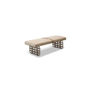 Cocoon Night Bench de Gamma Arredamenti, un banc moderne aux détails raffinés et au design élégant. Parfait pour la chambre ou le salon. Disponible chez D-Style Interior.