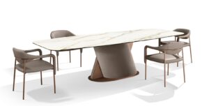 Spider chaise de Gamma Arredamenti allie élégance, confort et design italien. Chaise en cuir idéale pour salle à manger ou bureau. Disponible chez D-Style Interior.