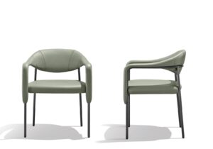 Spider chaise de Gamma Arredamenti allie élégance, confort et design italien. Chaise en cuir idéale pour salle à manger ou bureau. Disponible chez D-Style Interior.