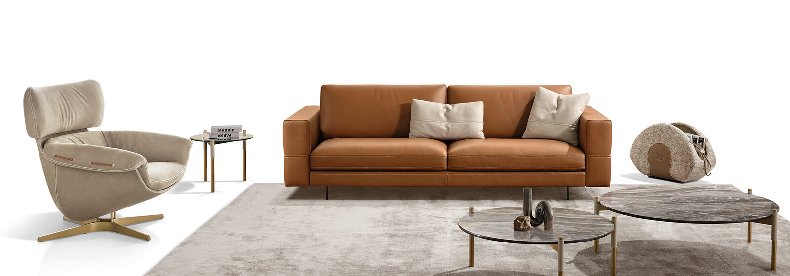 Cruise table basse de Gamma Arredamenti, une création élégante en métal et cuir, disponible en plusieurs tailles. Design italien raffiné chez D-Style Interior.