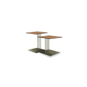 Stripes table basse de Gamma Arredamenti. Base en tiges, plateau personnalisable en verre, céramique ou marbre. Disponible chez D-Style Interior.