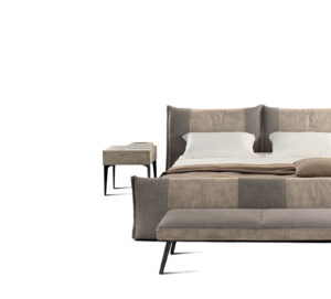 Pepper Night Banc de Gamma Arredamenti, un banc minimaliste et fonctionnel pour sublimer la chambre avec élégance. Disponible chez D-Style Interior.