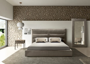 Roomie miroir de Gamma Arredamenti, un miroir mural au design minimaliste et personnalisable en cuir, alliant élégance italienne et artisanat haut de gamme.