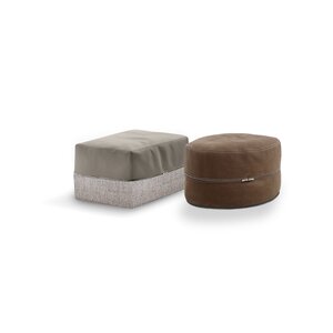 Zipper ottomans Pouf design haut de gamme avec fermeture éclair décorative et finitions personnalisables, signé Gamma Arredamenti. Disponible chez D-Style Interior.