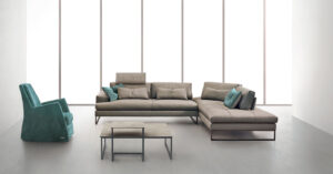 KATE fauteuil en cuir signé Gamma Arredamenti. Design haut de gamme, confort exceptionnel et finitions artisanales. Disponible chez D-Style Interior.