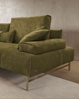 Saks canapé design haut de gamme par Gamma Arredamenti, au style contemporain et modulable. Disponible chez D-Style Interior.