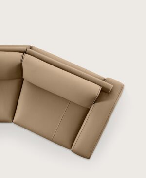 Tokyo canapé sectionnel haut de gamme par Gamma Arredamenti avec design moderne et confort supérieur. Disponible chez D-Style Interior.