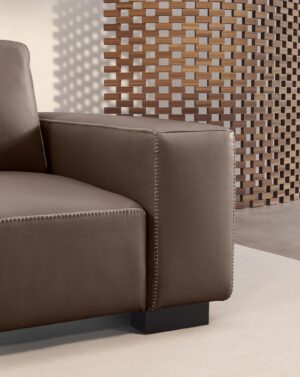 Soho canapé design haut de gamme par Gamma Arredamenti, avec mécanisme réglable et assise moelleuse. Disponible chez D-Style Interior.