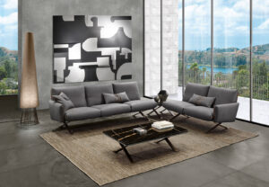 Rialto table basse de Gamma Arredamenti associe métal, verre fumé, céramique ou marbre dans un design léger et raffiné. Disponible chez D-Style Interior.