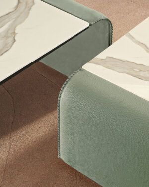 Zen table basse en cuir et céramique signée Gamma Arredamenti. Design raffiné et finitions artisanales, disponible chez D-Style Interior.