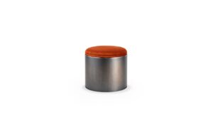 Pouf Tau 40 Steel de Reflex Angelo en finition métal foncé, coussin orange